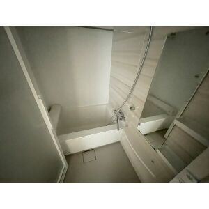 PURE RESIDENCE名駅南の浴室