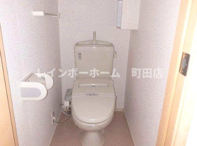 ブライトフラワーＤ※初期費用分割あと払いサービス利用可能物件のトイレ