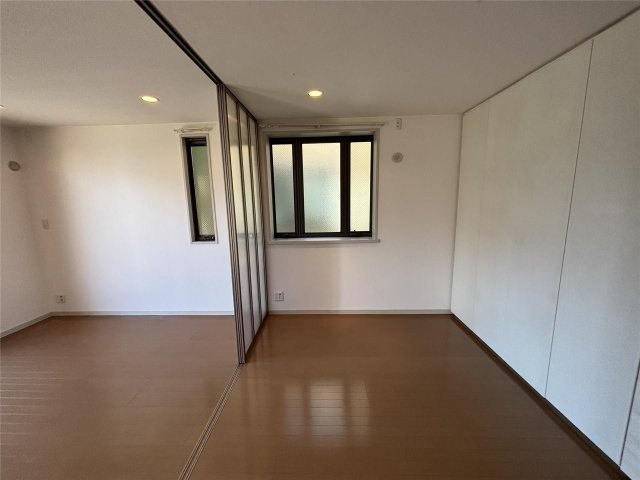 DAIKENN武庫之荘　オストの内装