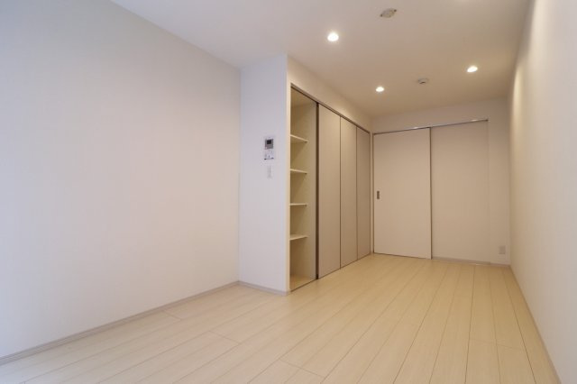 【寝室】 | リブリ昭和園