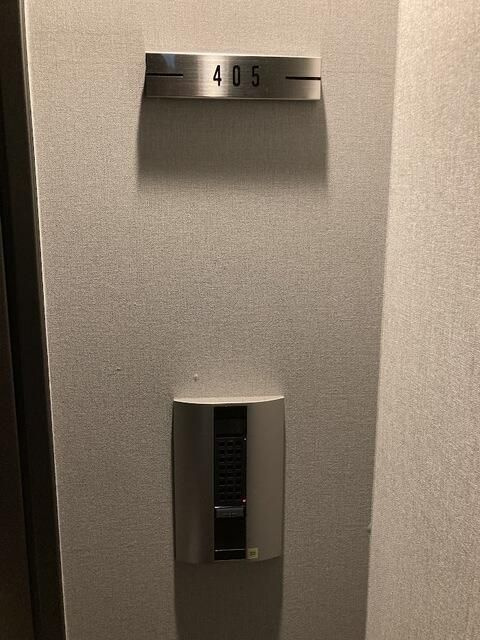 ファインクレスト巣鴨の玄関
