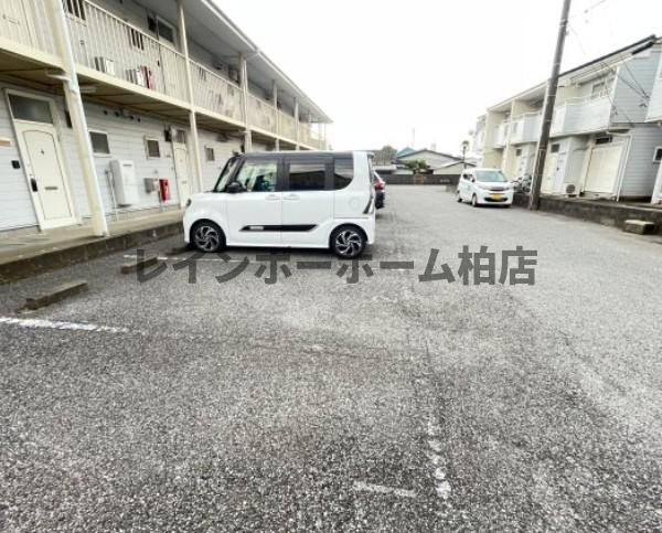 【仲介手数料：50％OFF】対象物件！の駐車場|駐車場があります