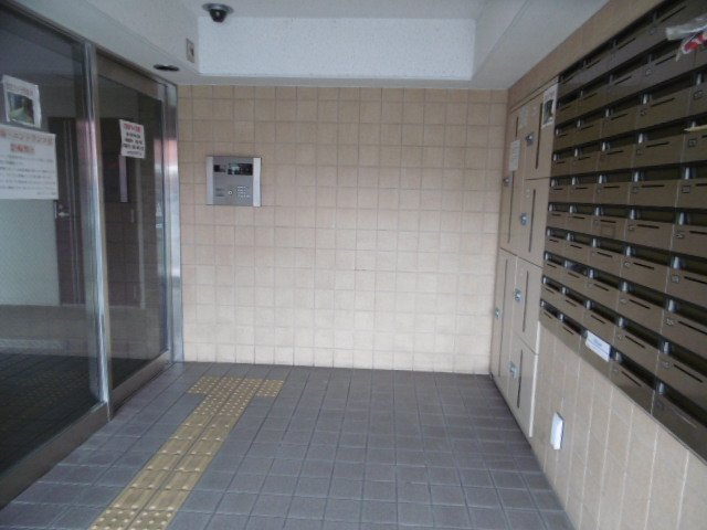 【エントランス】 | インプルーブKK | エントランス