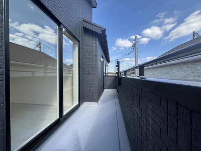 新座市栄2丁目　省エネ×制震　長期優良住宅　最終1棟のバルコニー