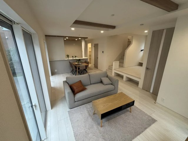 新座市栄2丁目　省エネ×制震　長期優良住宅　最終1棟の居間・リビング|イメージ