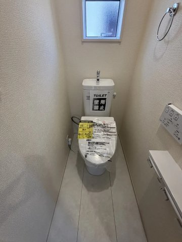 新座市栄2丁目　省エネ×制震　長期優良住宅　最終1棟のトイレ