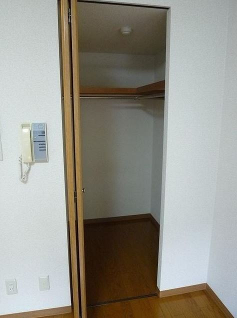 ルート四谷三丁目の収納|ウォークインクローゼット