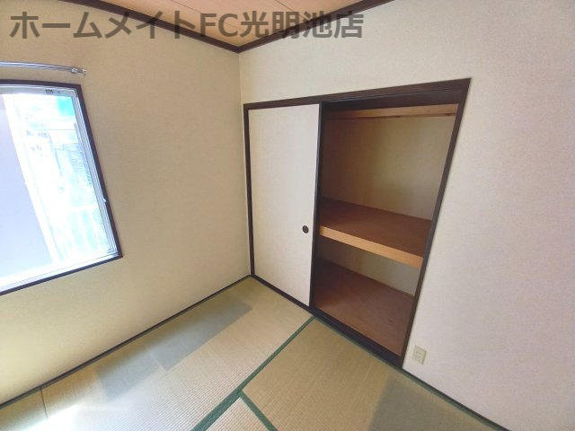 ハイツ鴨谷台B棟の収納