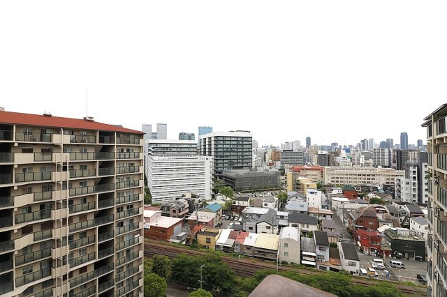 京橋グリーンハイツ三号棟の展望