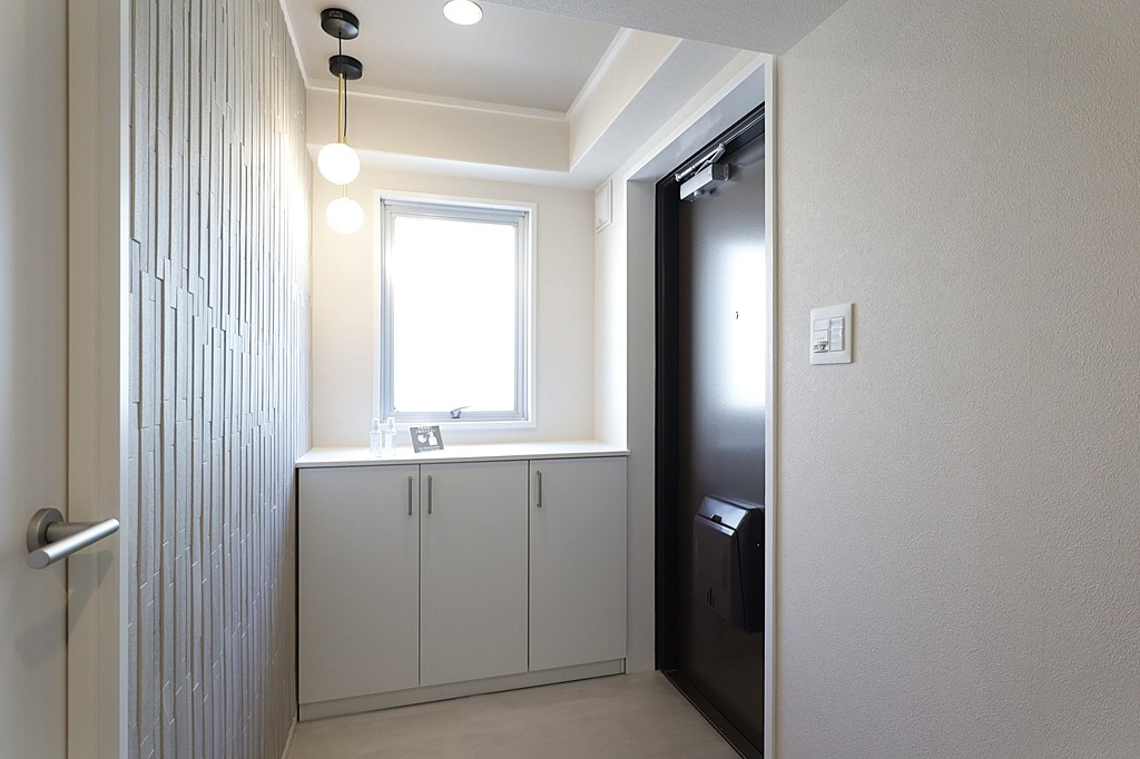 芦屋シティハイツの玄関
