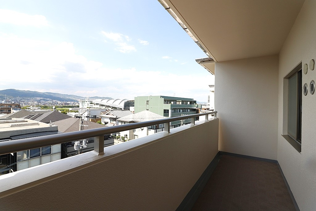 メゾン仁川 のバルコニー