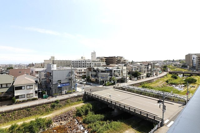 メゾン仁川 の展望