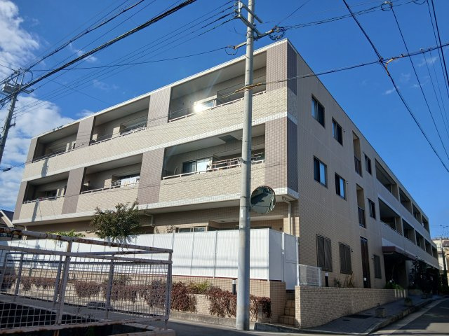 オークヒルズ塚口町Ⅱの外観