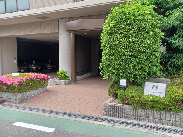 ステイツ池田フラッツの外観