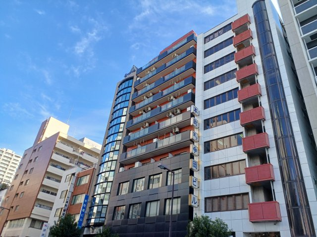 シャンボール内本町の外観