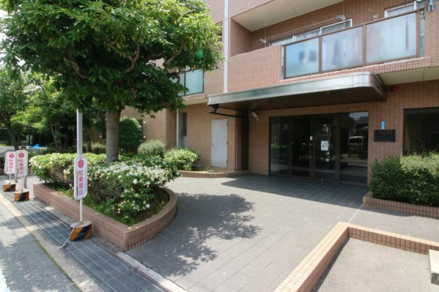 明石魚住駅前スカイマンションＡ館の外観