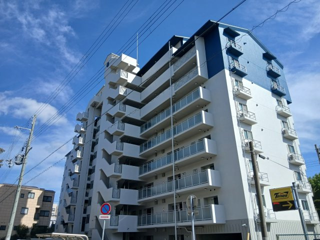 カサベラ新在家ツインズ・Ⅱ号館の外観