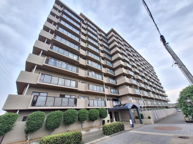 クローバーハイツ初芝ヴィプレの外観