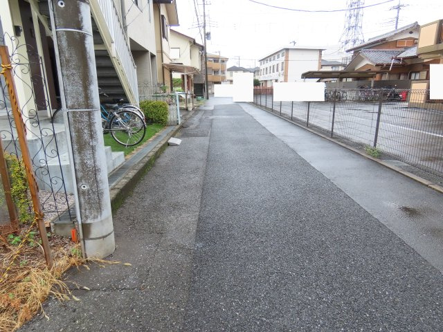 坂戸市本町売地　3期の前面道路含む現地写真