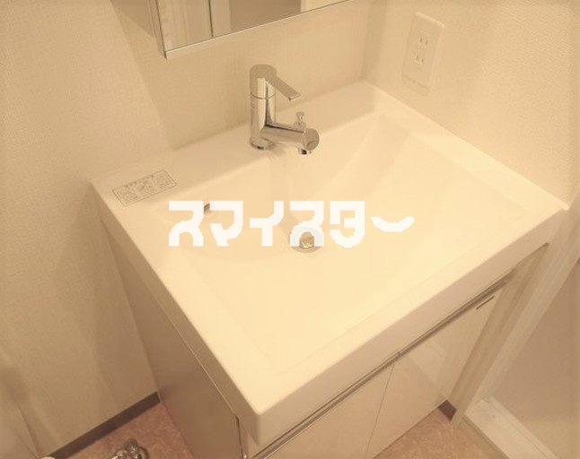 立川市曙町１丁目の賃貸マンションの独立洗面台
