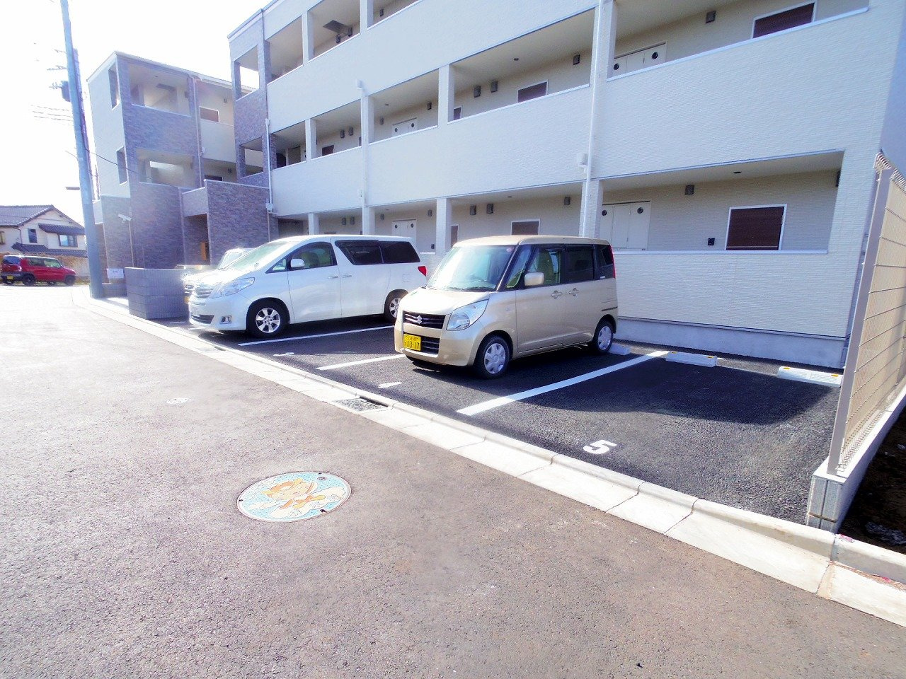 プロスペリタＴの駐車場