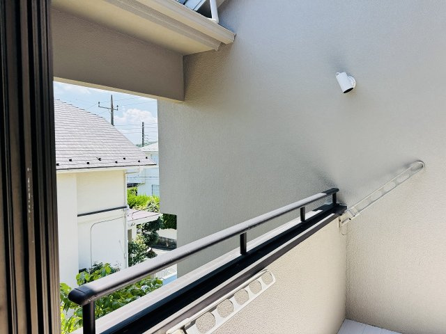 八王子市　南陽台　中古戸建てのバルコニー|～南向きで陽当たりの良いバルコニー～