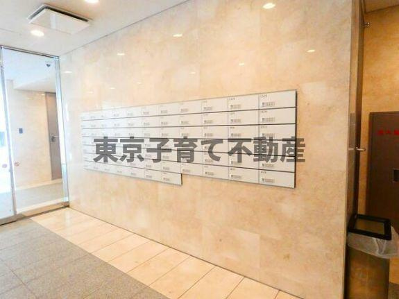 ドゥーエ蔵前のロビー