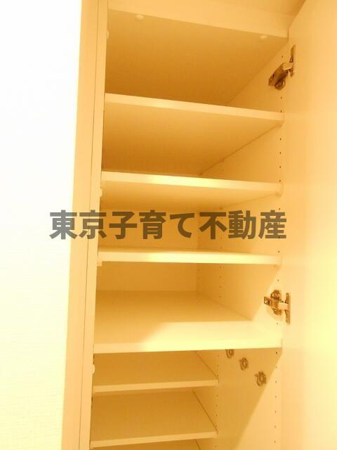 ドゥーエ蔵前の収納