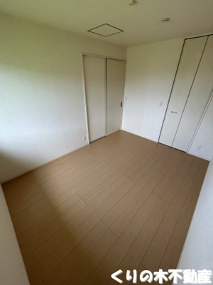 【寝室】 | フォレストB棟 | 使い勝手のいい寝室です