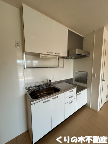 【キッチン】 | フォレストB棟 | コンパクトなキッチンで掃除もラクラク