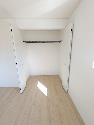 【いわき市好間町上好間第5／全3棟　2号棟】　◆子供が学校に上がる前にマイホームが欲しいあなたへ♪の洋室|同施工　■□■居室の写真です■□■　
寝室にも、子供部屋にも、趣味のお部屋にもお使いいただけます♪