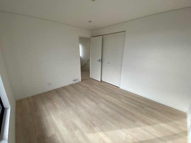 【いわき市好間町上好間第5／全3棟　1号棟】　◆子供が学校に上がる前にマイホームが欲しいあなたへ♪の洋室|同施工　■□■居室の写真です■□■　
寝室にも、子供部屋にも、趣味のお部屋にもお使いいただけます♪