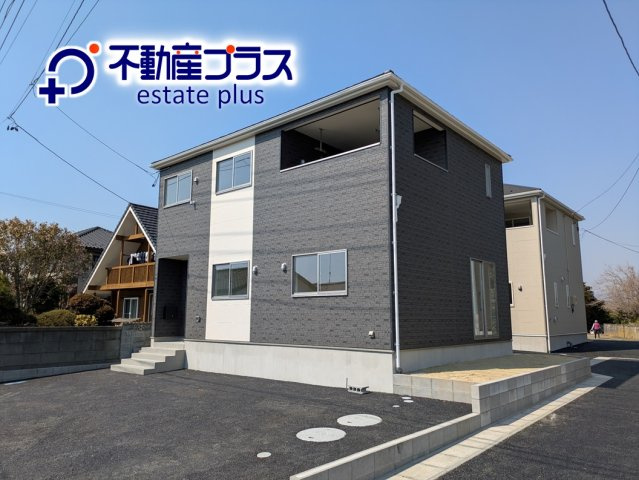 【小名浜第10／全5棟・3号棟】　休日はずっといたくなる家♪♪