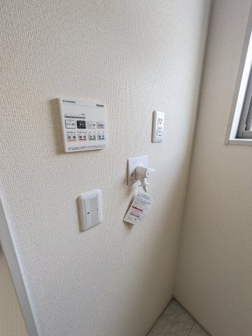 ☆新築デザイナーズ分譲　【いわき市平南白土　全６棟】　3号棟の構造・工法・仕様|浴室乾燥暖房機