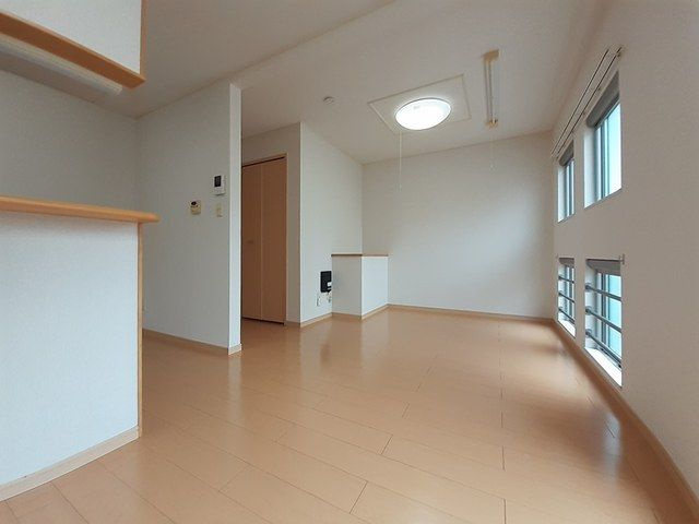 プチベール・エイトの居間・リビング