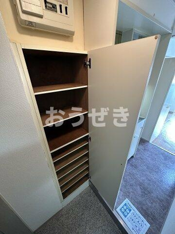 ウィンベルソロ横浜阪東橋１号館の収納