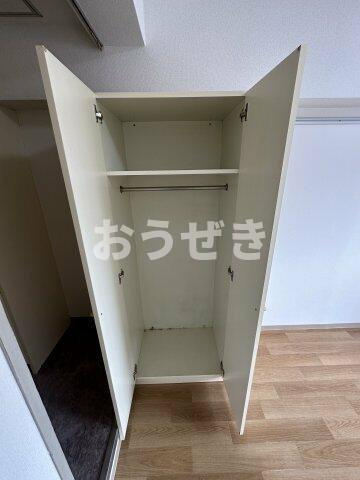 ウィンベルソロ横浜阪東橋１号館の収納