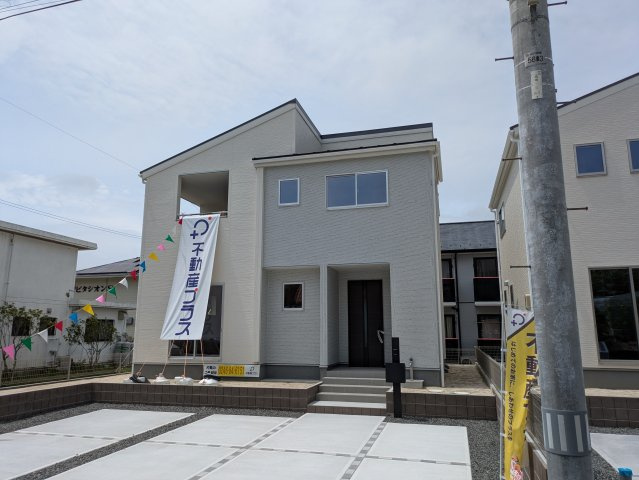 【自由ヶ丘4期／1号棟】　いわき駅まで徒歩20分　セブンイレブンまで徒歩4分の外観|建物外観を気になさる方へ、見た目の良い物件です