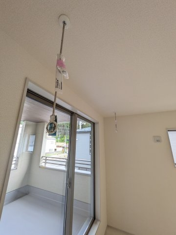 ☆新築デザイナーズ分譲　【いわき市平南白土　全６棟】　4号棟の内装|室内物干しです