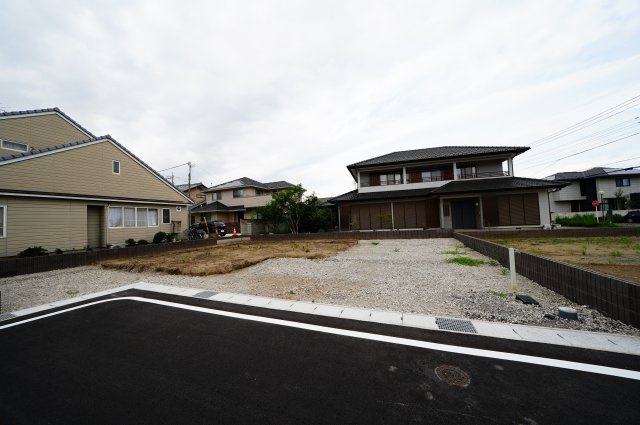 新築　前橋市岩神町第６　Livele Garden.S　1号棟の外観|現地写真　2026年11月完成予定！類似物件のご内覧等、お気軽にお問合せください♪　							
　							
