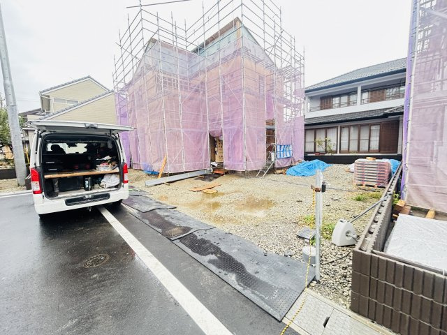 新築　前橋市岩神町第６　Livele Garden.S　1号棟の駐車場|現地写真　駐車スペースは並列2台分可能です！

