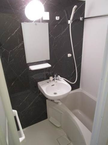 エスポワール北綾瀬の浴室