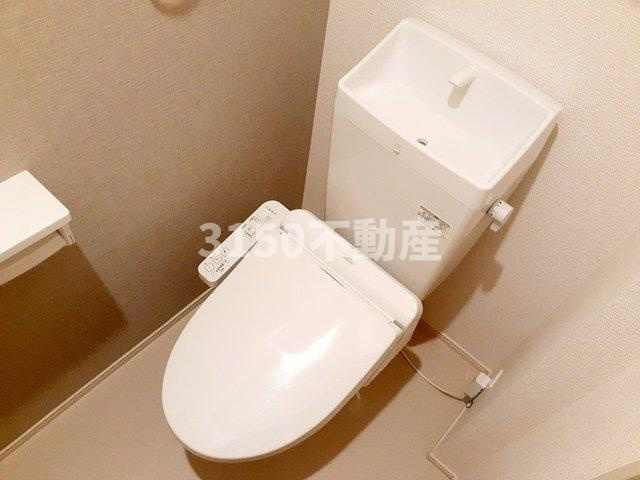 パルレ・モア・ダムールのトイレ|コンパクトで使いやすいトイレです