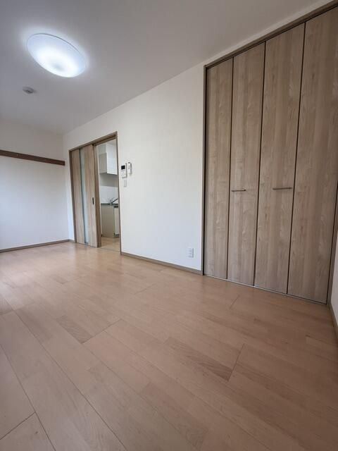 スカイリバー調布の居間・リビング