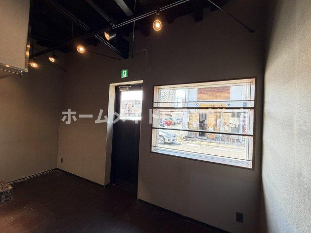 野並２店舗(P2台分込)の内装