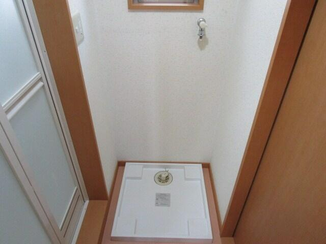 サンライズ椿の設備|洗濯機置き場