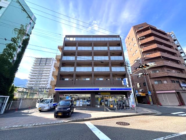 アバンダントハウスの外観
