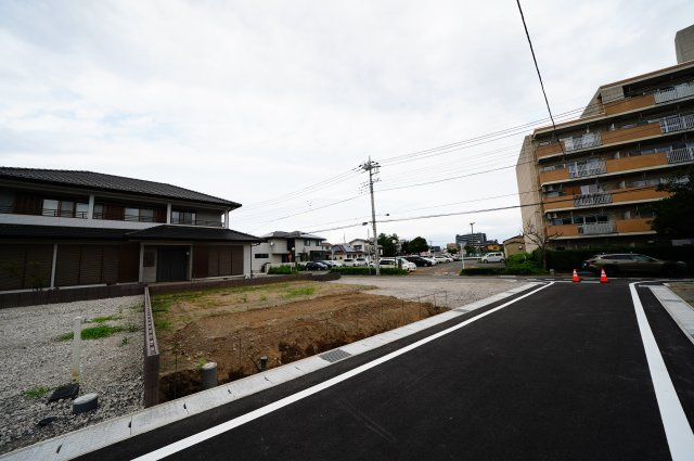 新築　前橋市岩神町第６　Livele Garden.S　2号棟の外観|現地写真　2026年11月完成予定！類似物件のご内覧等、お気軽にお問合せください♪　							
　							
