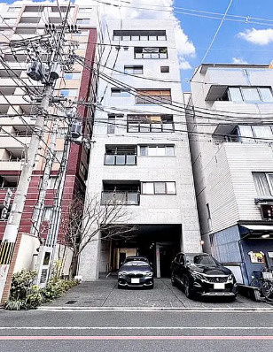初音館の外観