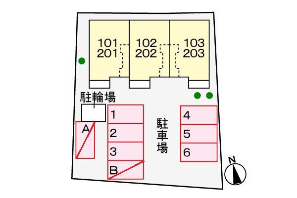 カルム宮浦の駐車場